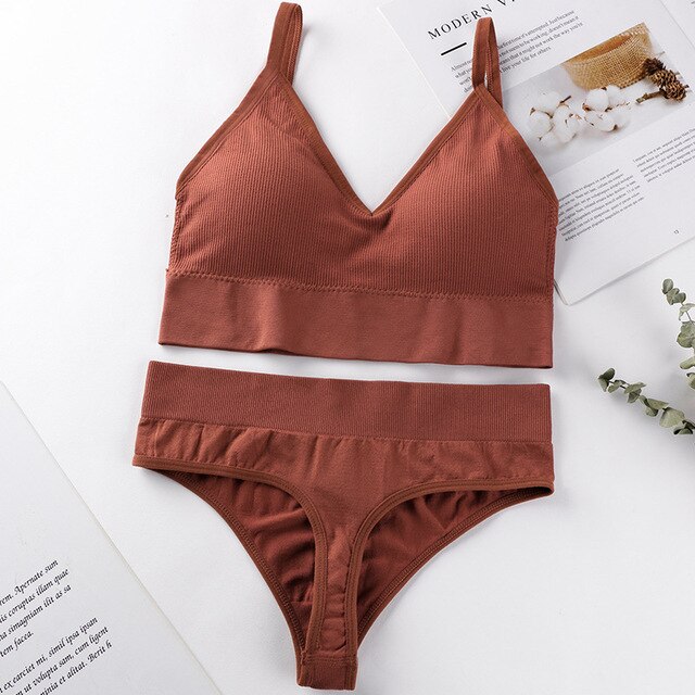 French Backless Push Up Underwear Set Women Sexy G-String Seamless Bralette Female Lingerie Soft Tank Crop Top Gym Sport Bra Set
