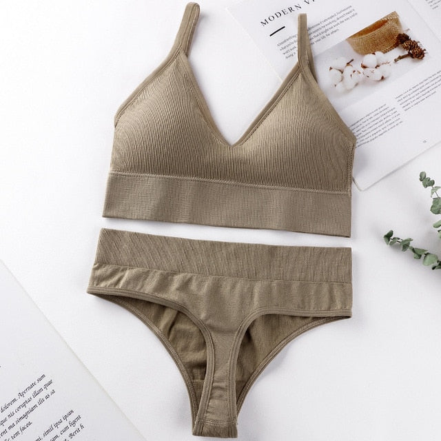 French Backless Push Up Underwear Set Women Sexy G-String Seamless Bralette Female Lingerie Soft Tank Crop Top Gym Sport Bra Set