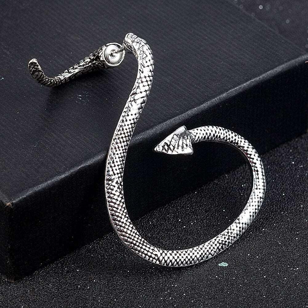 1 Unique Stylish Snake Ear Cuff