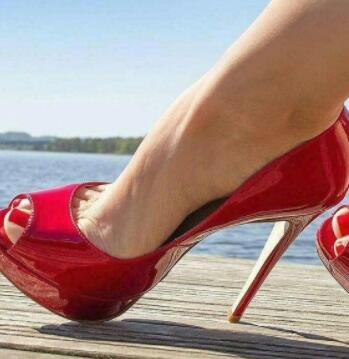 Red Patent Leather High Heel Pumps Women Shoes Peep Toe High Platform 14CM Wedding Shoes Bride Stiletto Heels Ladies Pumps