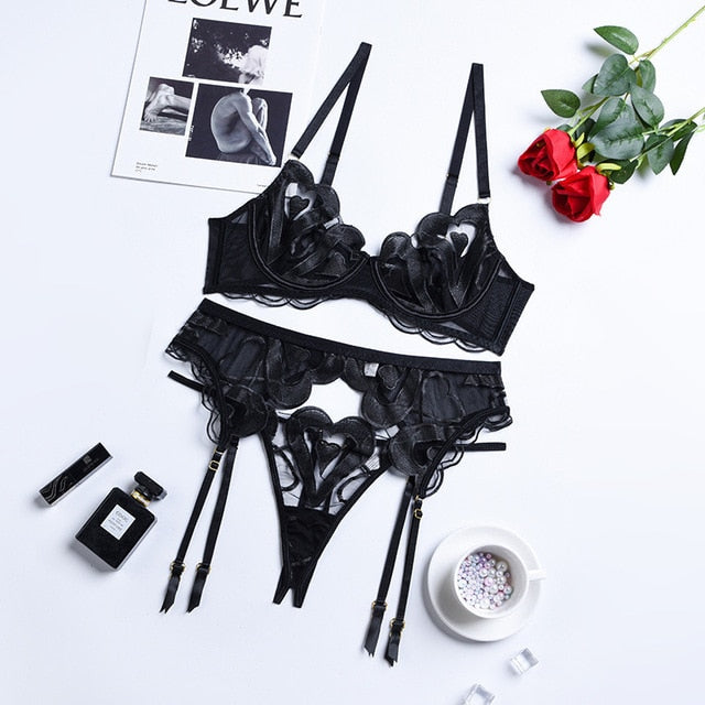 MeiKeDaiNicey 3-Piece Lace Bra Sets Hallow Out Heart Pattern Sexy Lingerie Set Ladies Black Panty Underwear Set