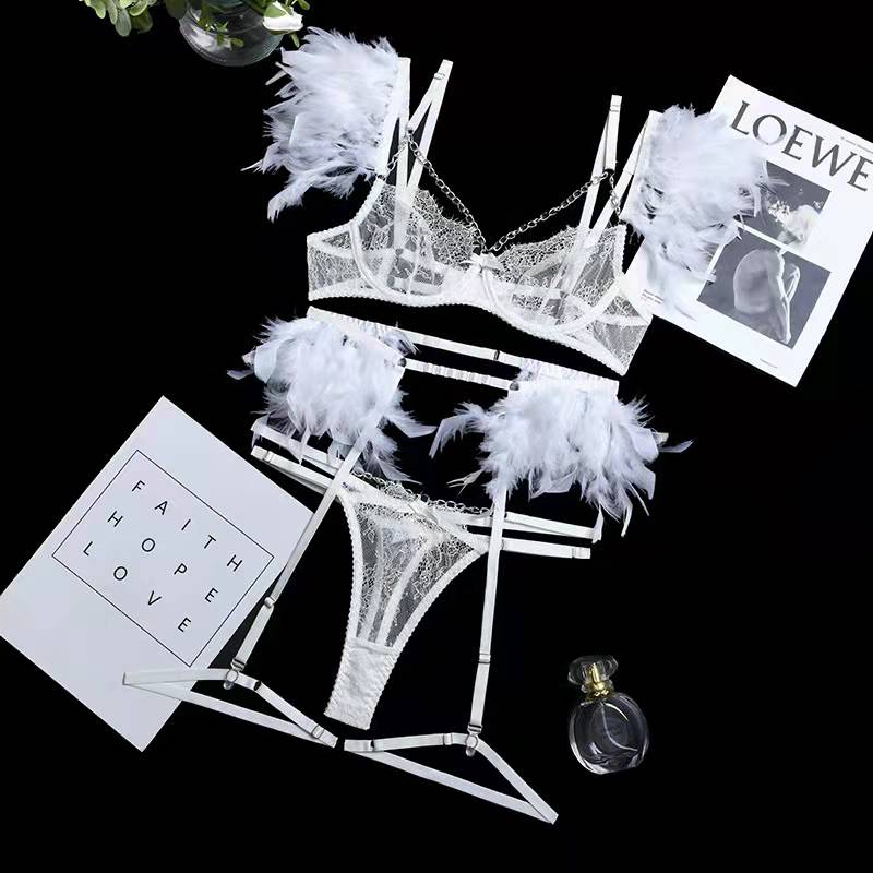 MIRABELLE Feathers Lingerie Set Woman 3 Pieces Delicate Underwear Sexy Transparent Lace Bra Set with Chain Luxury Erotic Sets