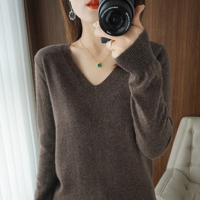 Women's Sweater 2022 Autumn Winter Knitted Pullovers V-neck Slim Fit Bottoming Shirt Solid Soft Knitwear Jumpers Basic Sweaters