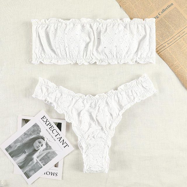 White Color Bikinis Bandeau Swimwear Women Swimsuit Sexy Ruffles Bikini Set Thong Beachwear Summer Bath Suit Hollow Out Biquini