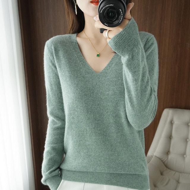 Women's Sweater 2022 Autumn Winter Knitted Pullovers V-neck Slim Fit Bottoming Shirt Solid Soft Knitwear Jumpers Basic Sweaters